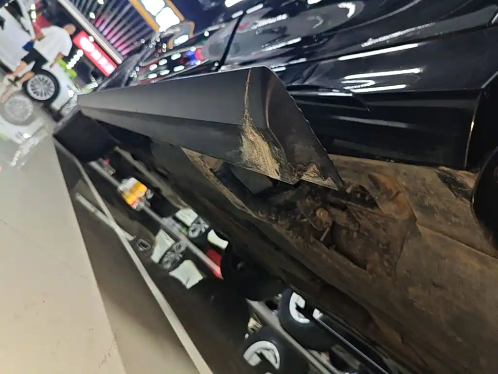 Mercedes-Benz GLE New Energy — миниатюра 22
