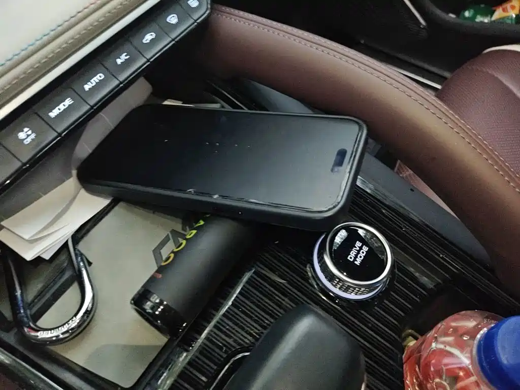 Geely Xingyue L — миниатюра 9