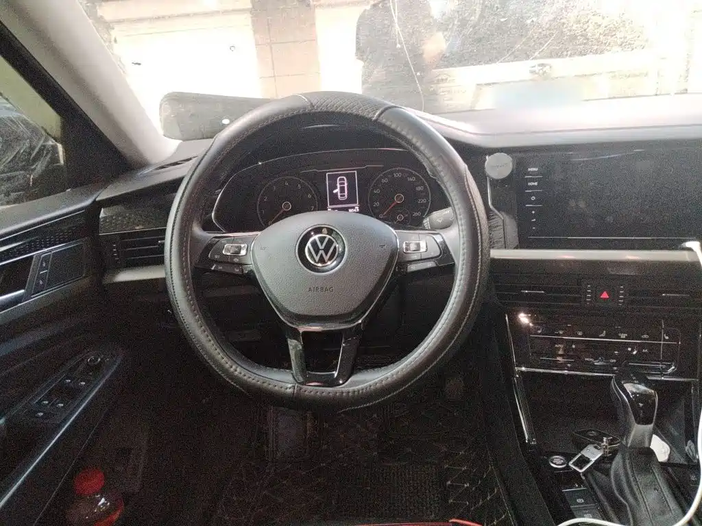 Volkswagen Passat — миниатюра 11