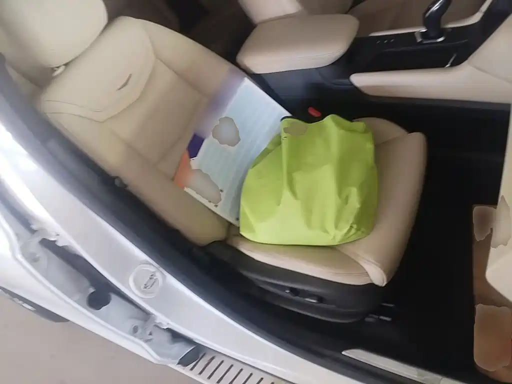 Cadillac XT5 — миниатюра 25