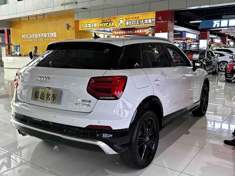 Audi Q2L — миниатюра 6