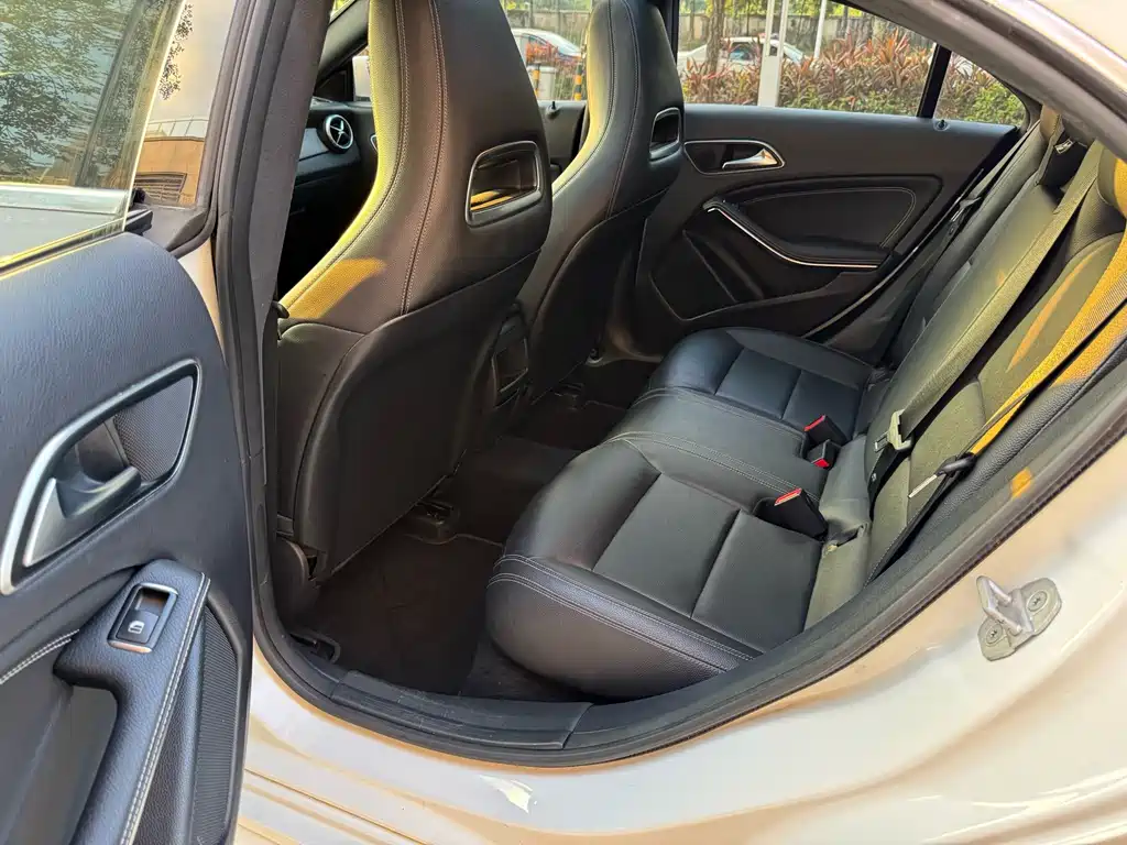 Mercedes-Benz CLA (Import) — миниатюра 8