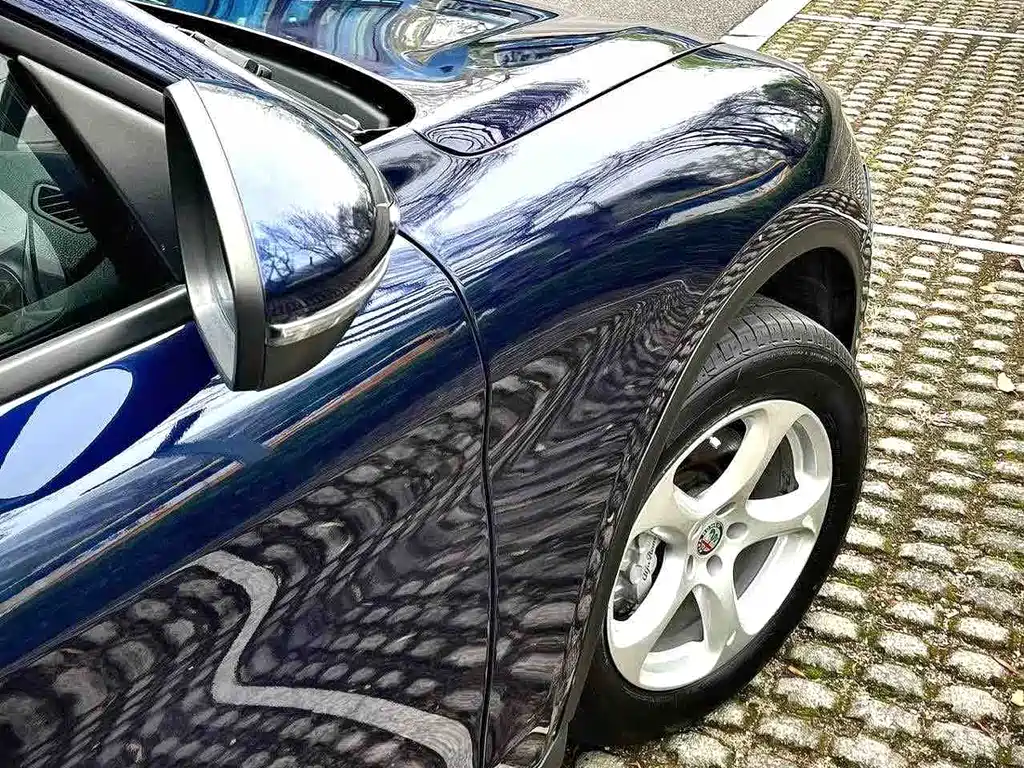 Alfa Romeo Stelvio — миниатюра 3