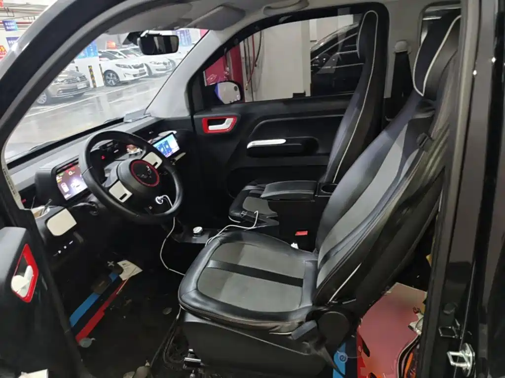 Wuling MINIEV — миниатюра 15