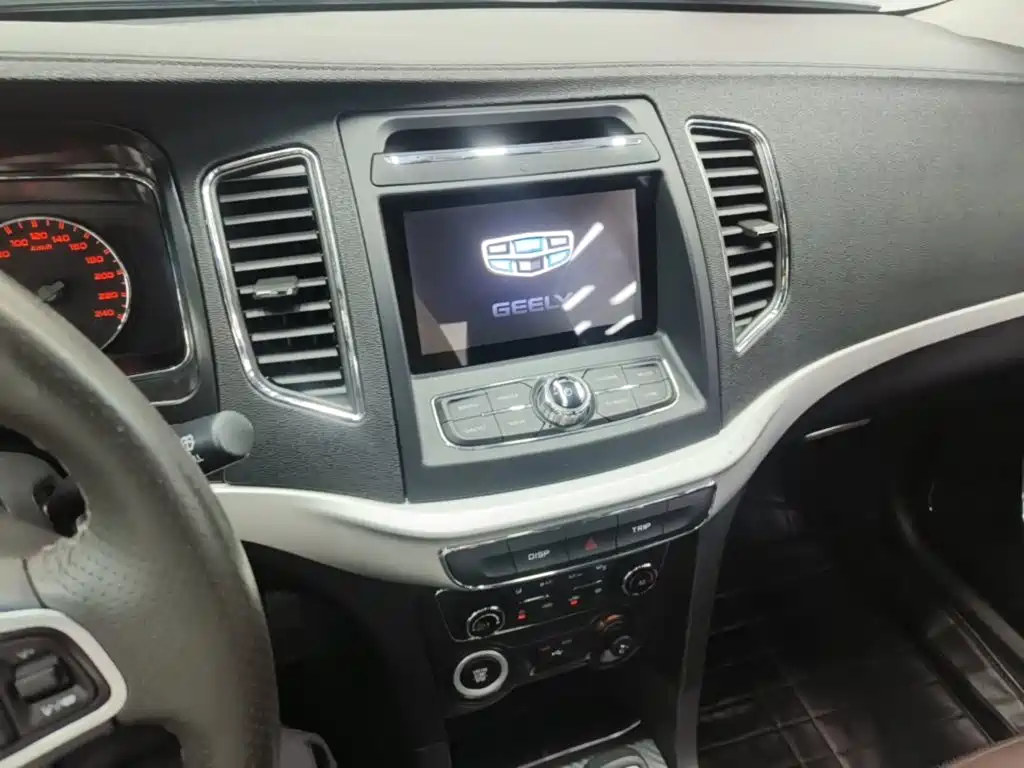 Geely Vision — миниатюра 13