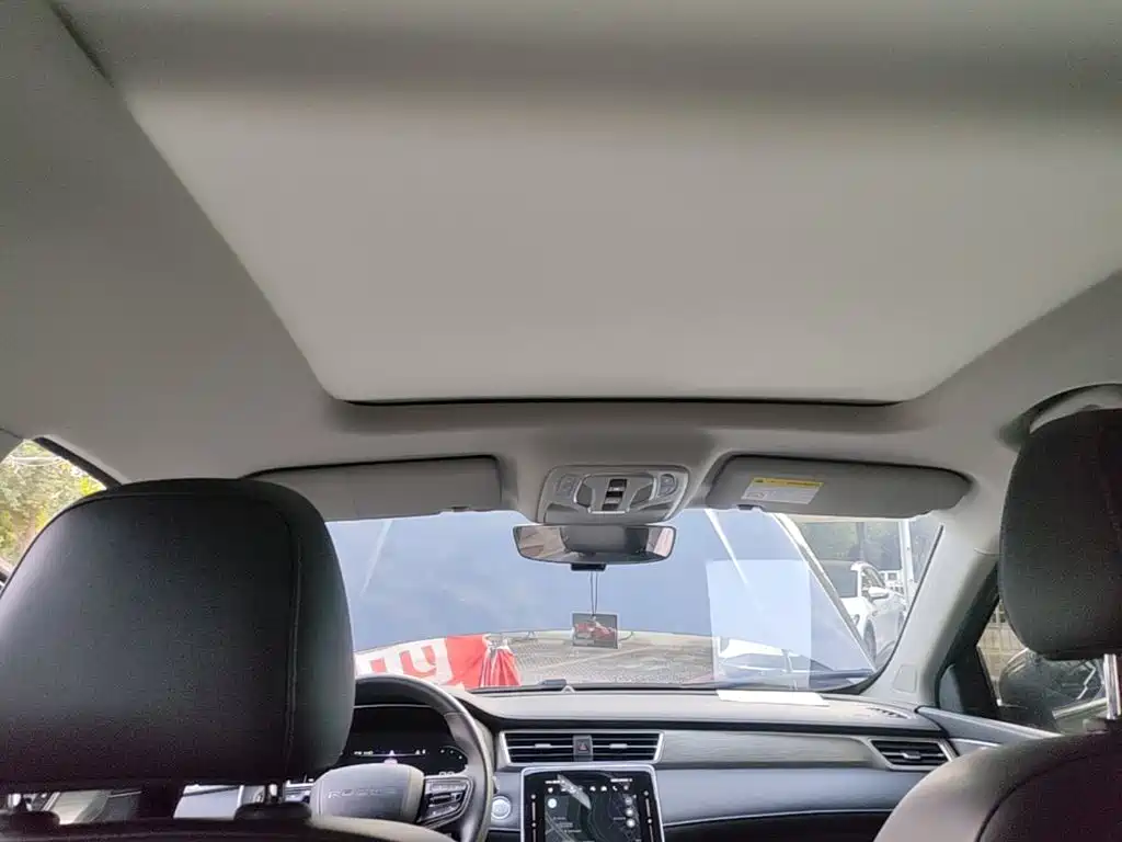 Roewe RX5 — миниатюра 18