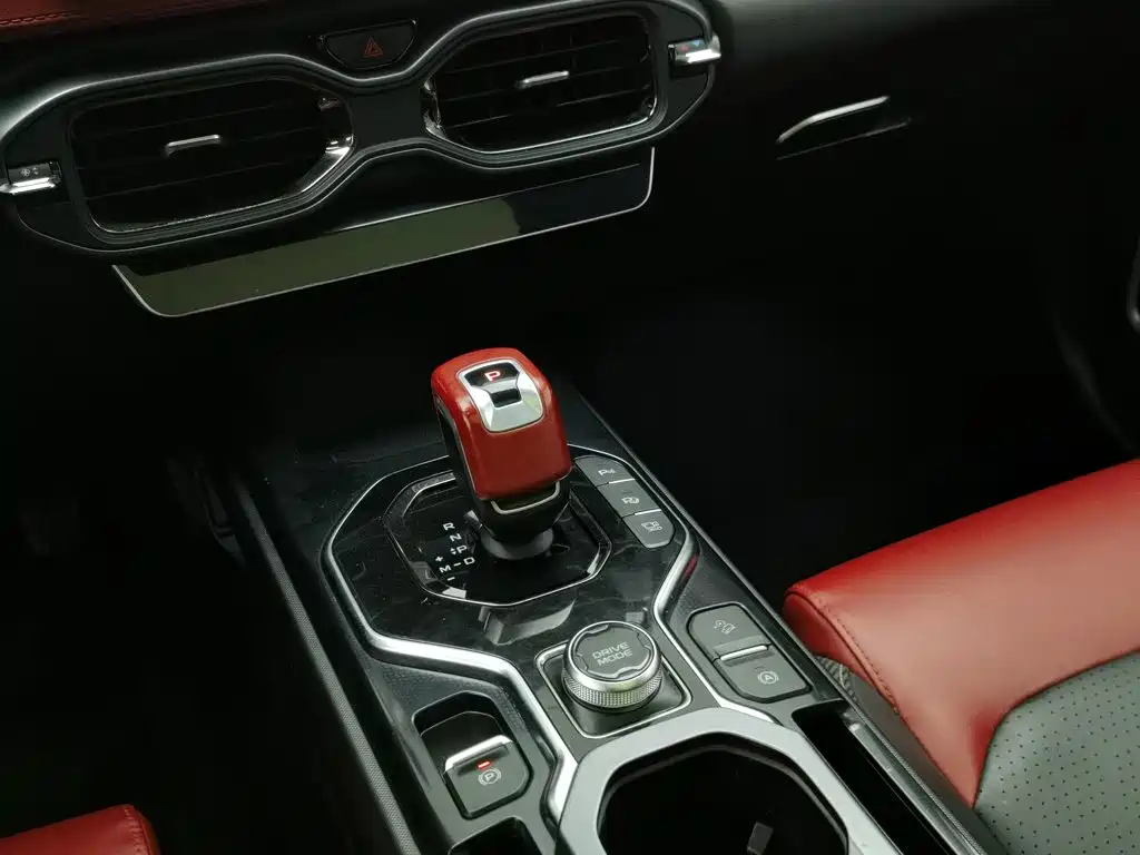 Geely Icon — миниатюра 13