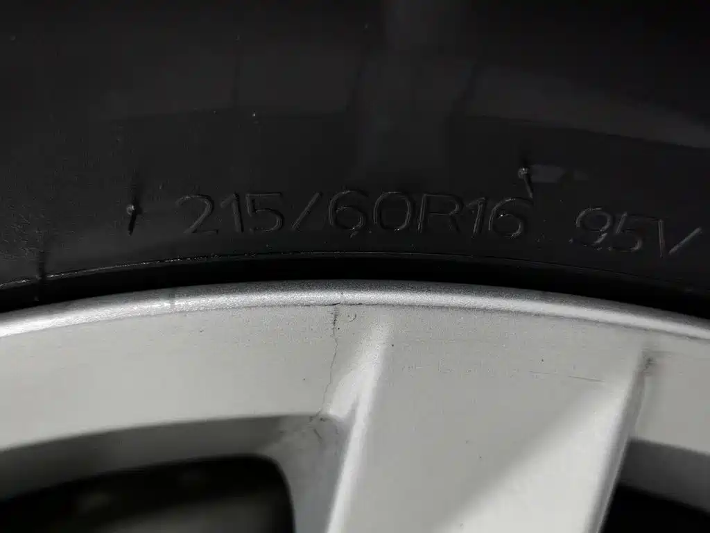 Volkswagen Passat PHEV — миниатюра 24