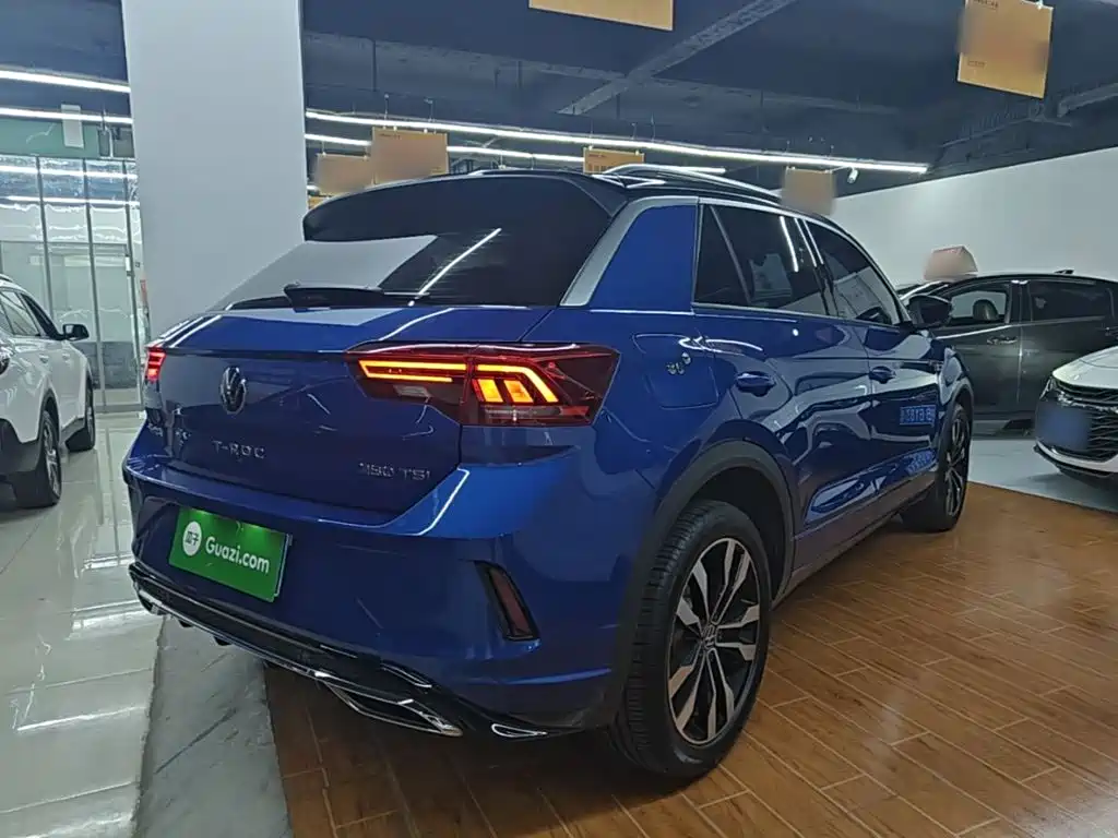 Volkswagen T-Roc — миниатюра 7