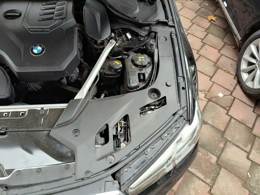 BMW 5 Series — миниатюра 21