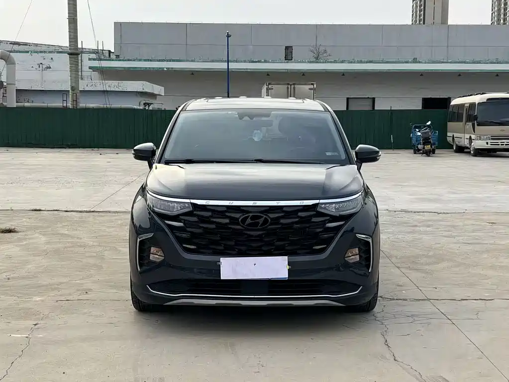 Hyundai Custo — миниатюра 2