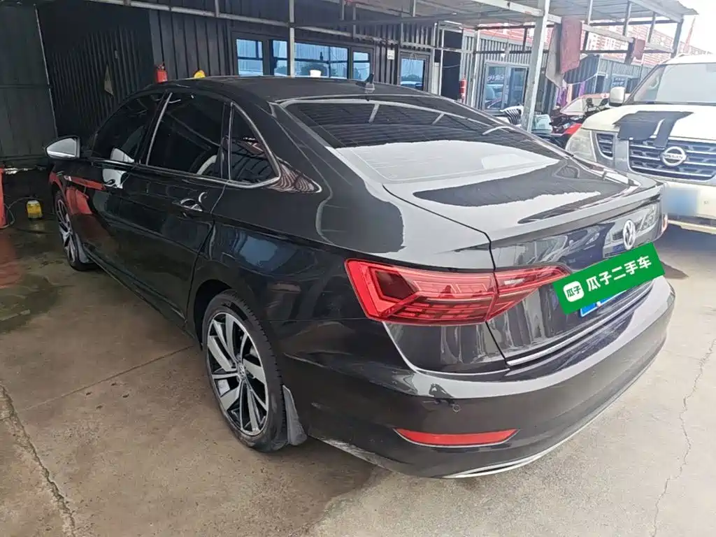 Volkswagen Sagitar — миниатюра 5