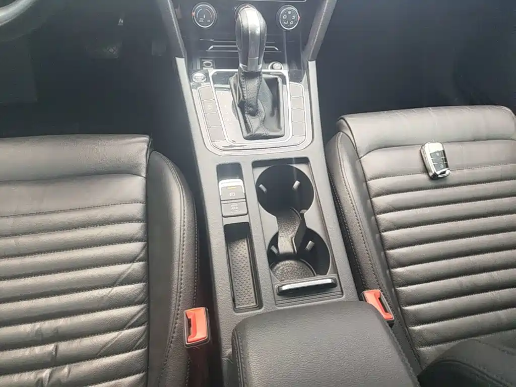 Volkswagen Magotan — миниатюра 14