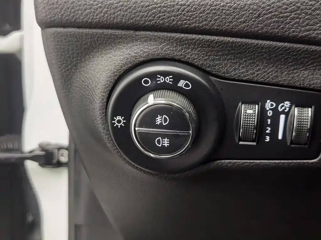 Jeep Compass — миниатюра 21