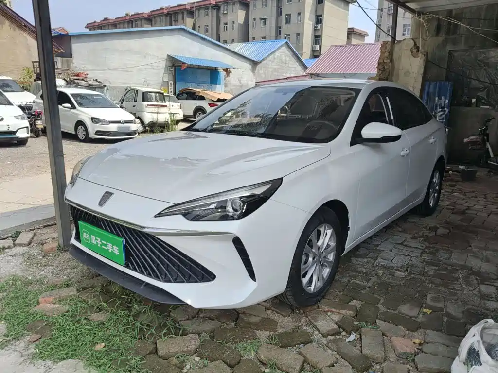 Roewe i5