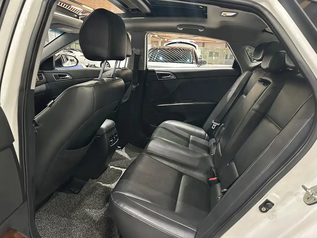 Hyundai Mistra — миниатюра 11