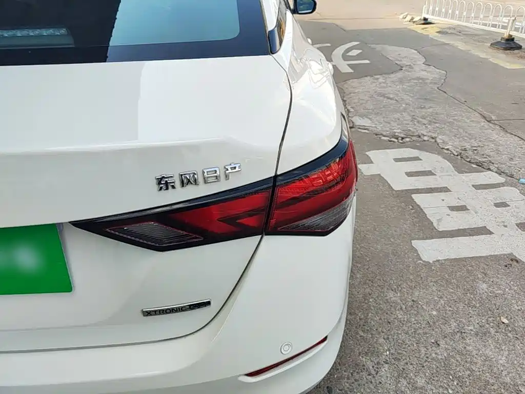 Nissan Sylphy — миниатюра 8