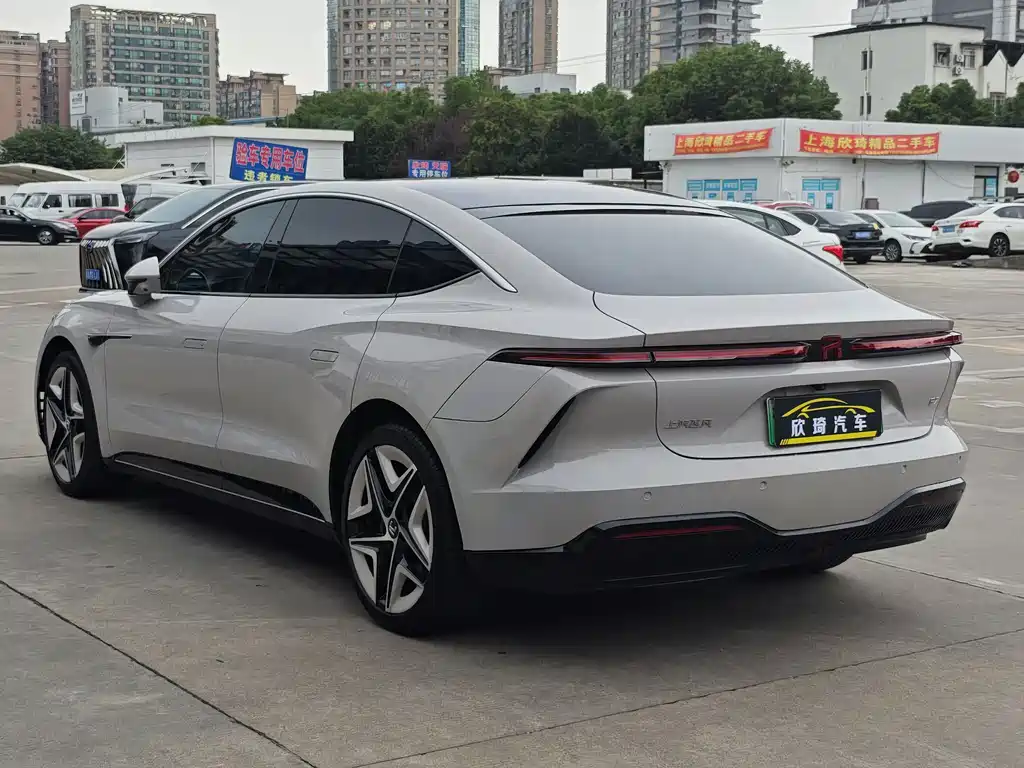 Roewe Feifan F7 — миниатюра 12