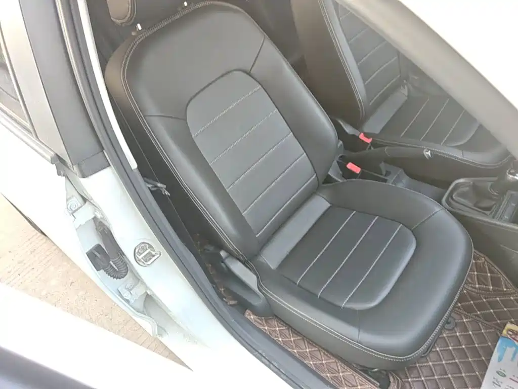 Skoda Rapid Spaceback — миниатюра 25