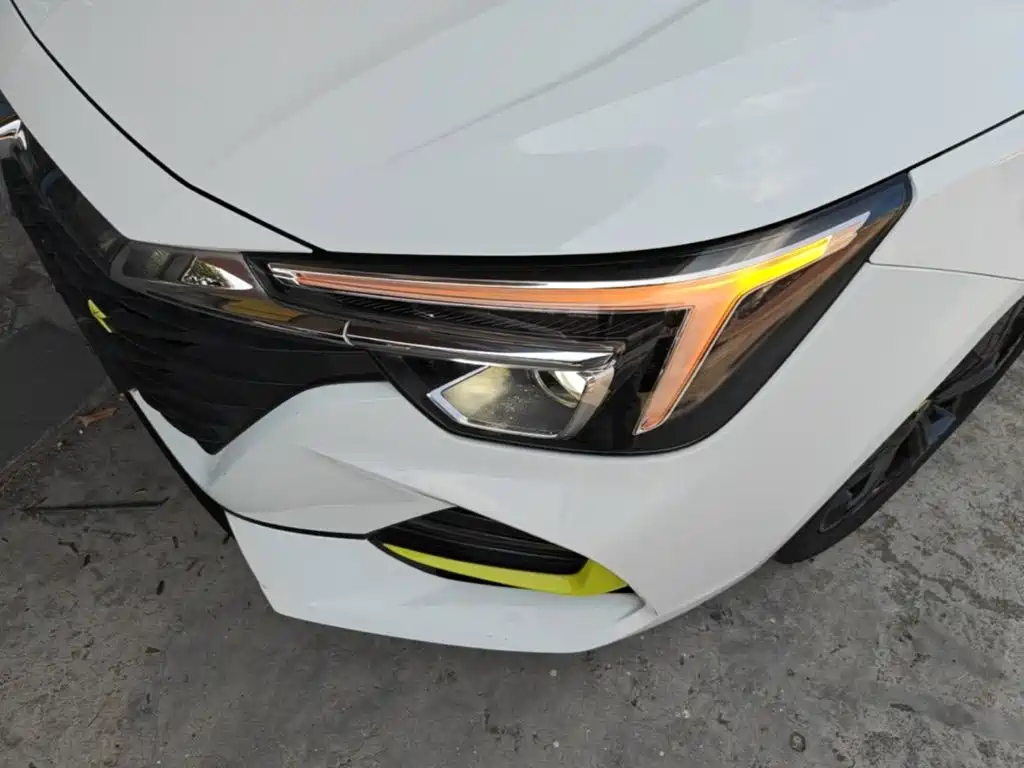 Roewe i6 MAX New Energy — миниатюра 24