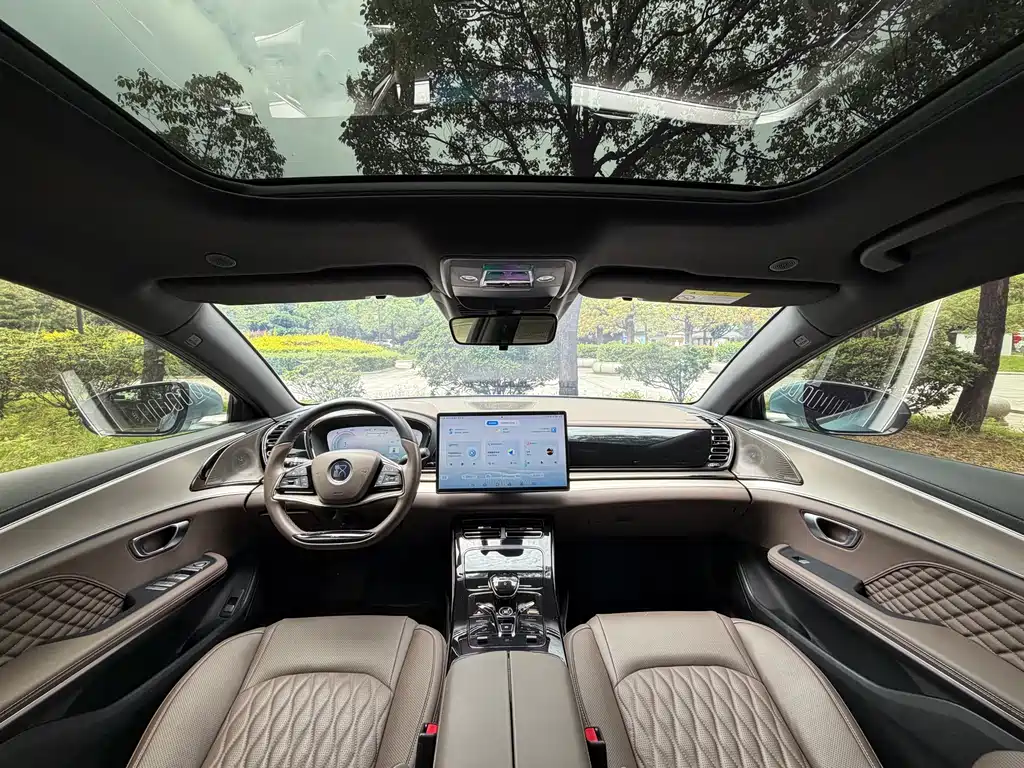 BYD Han 2023 EV Champion 605KM Luxury