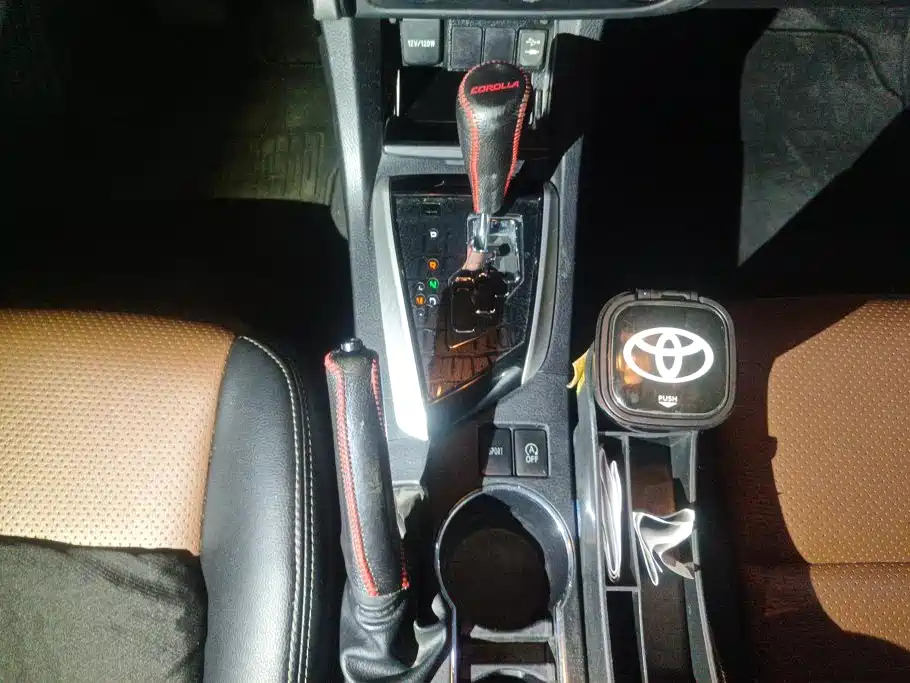 Toyota Corolla — миниатюра 16
