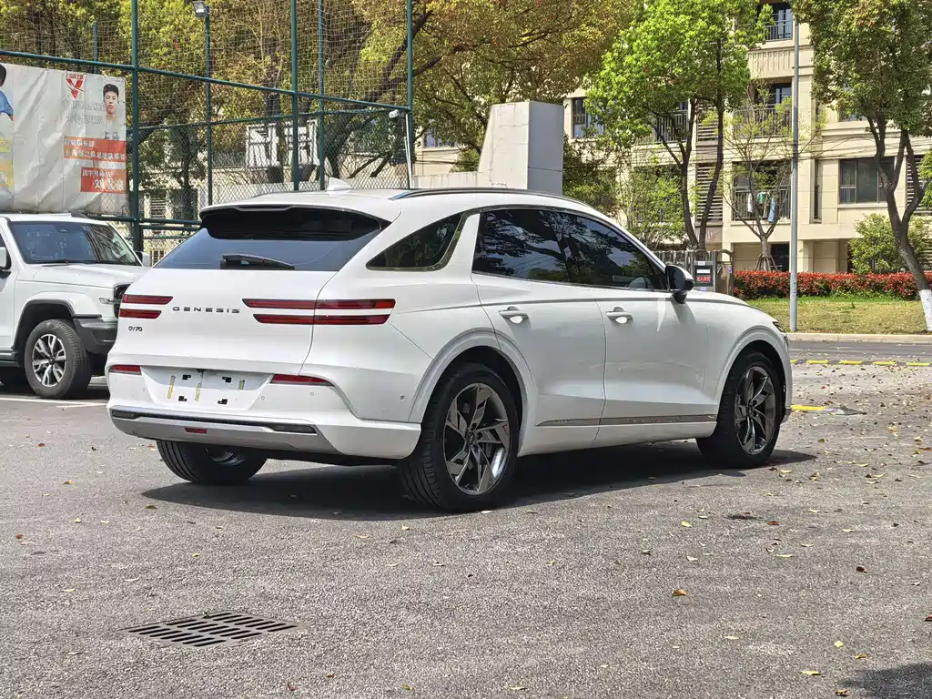 Genesis GV70 2023 GV70 Flagship