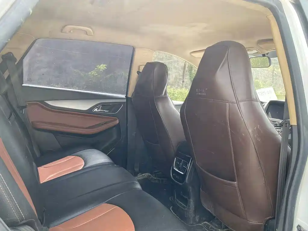 Baojun 560 — миниатюра 5