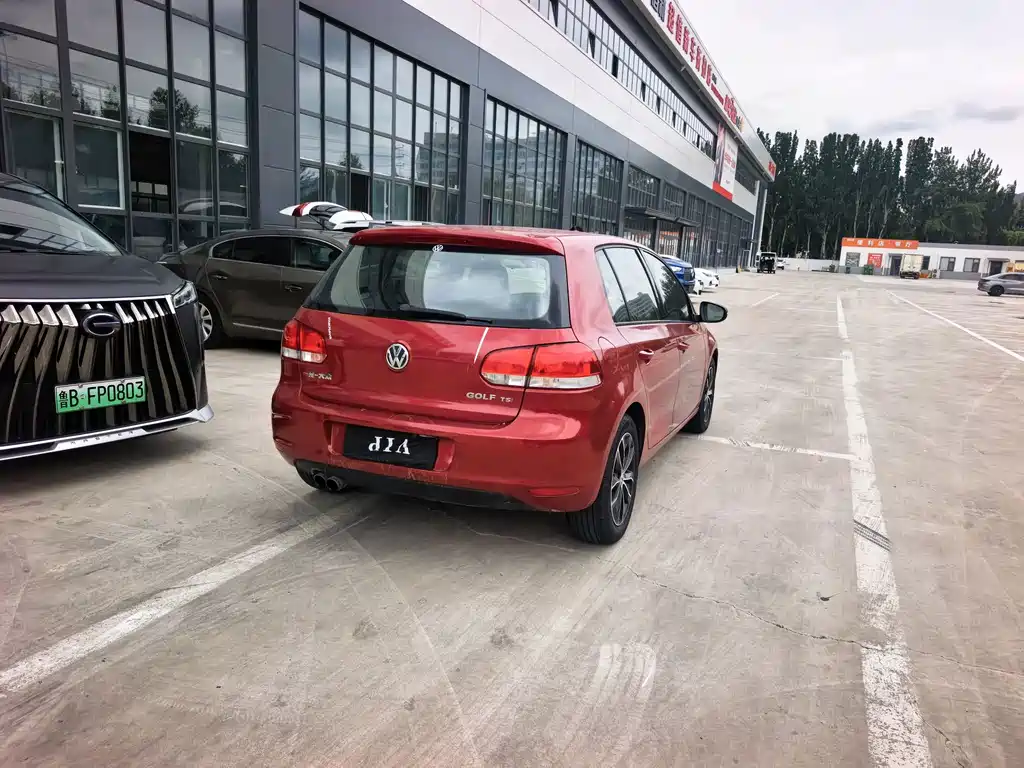Volkswagen Golf — миниатюра 10
