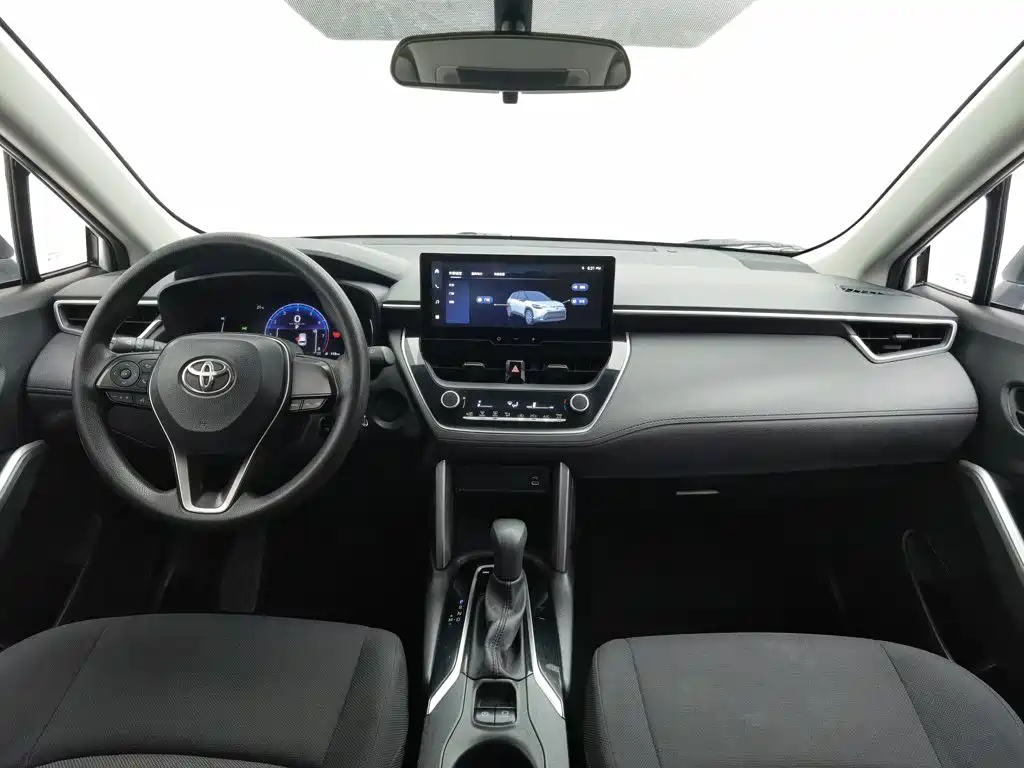 Toyota Frontlander — миниатюра 5