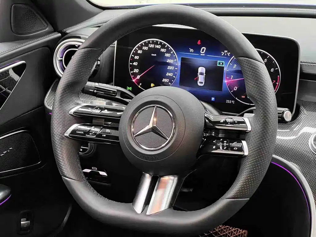 Mercedes-Benz C-Class — миниатюра 18