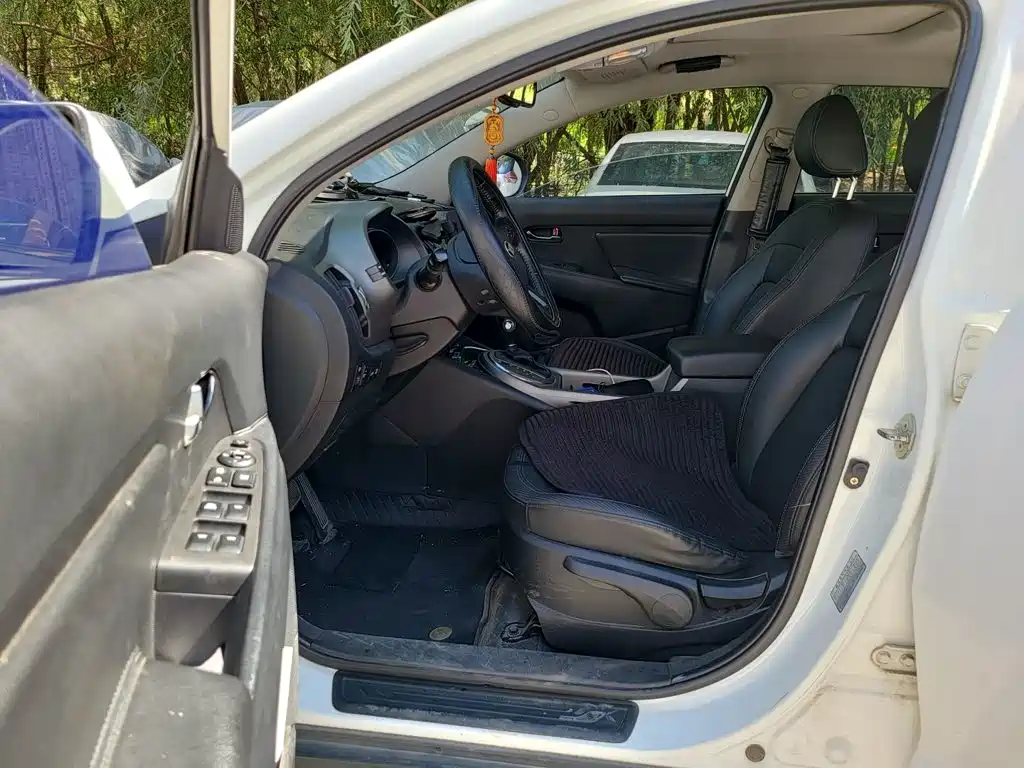 Kia Sportage — миниатюра 14