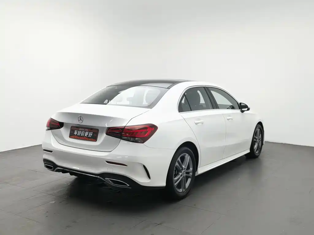 Mercedes-Benz A-Class — миниатюра 2