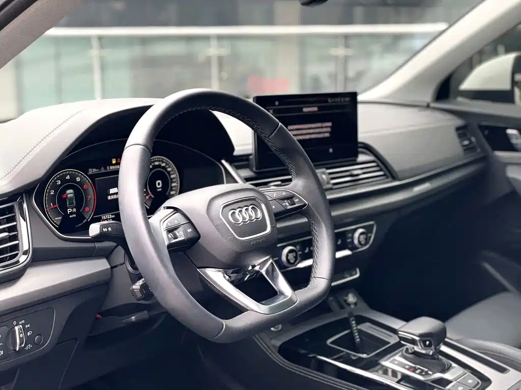Audi Q5L — миниатюра 3