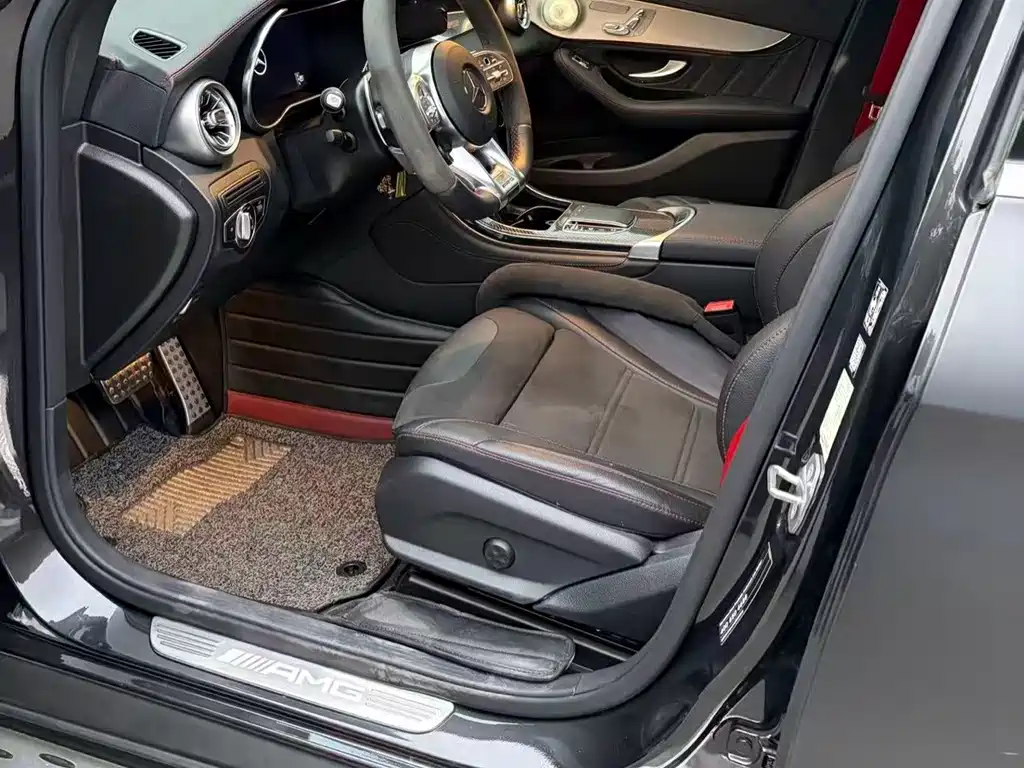 Mercedes-Benz GLC AMG — миниатюра 4