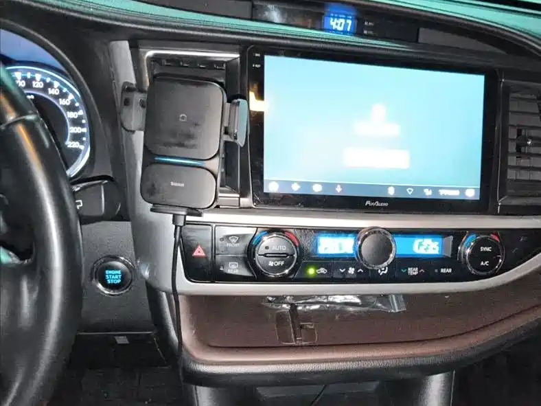 Toyota Highlander — миниатюра 13