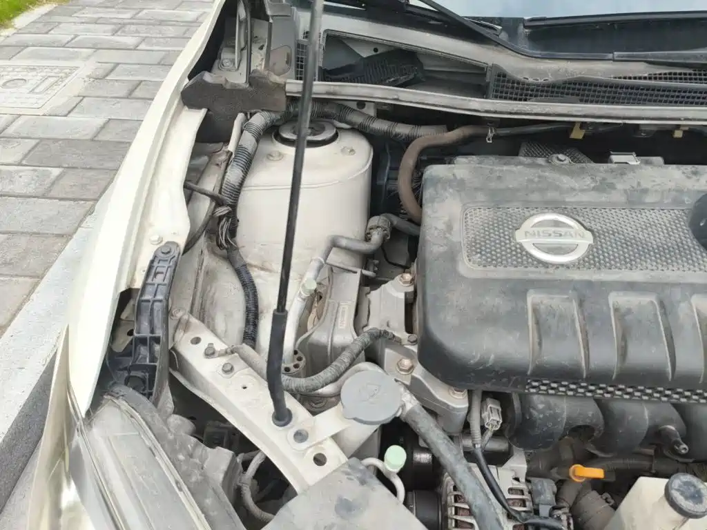 Nissan Tiida — миниатюра 20