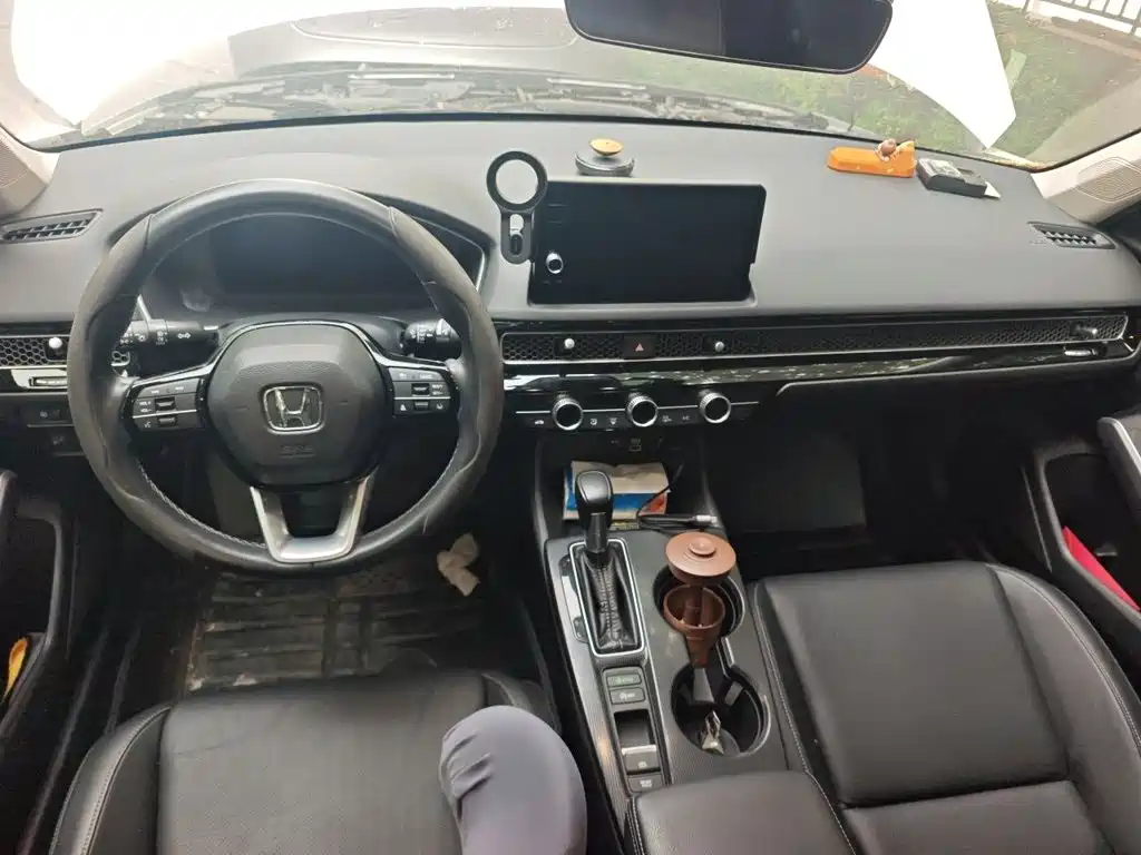 Honda Civic — миниатюра 10