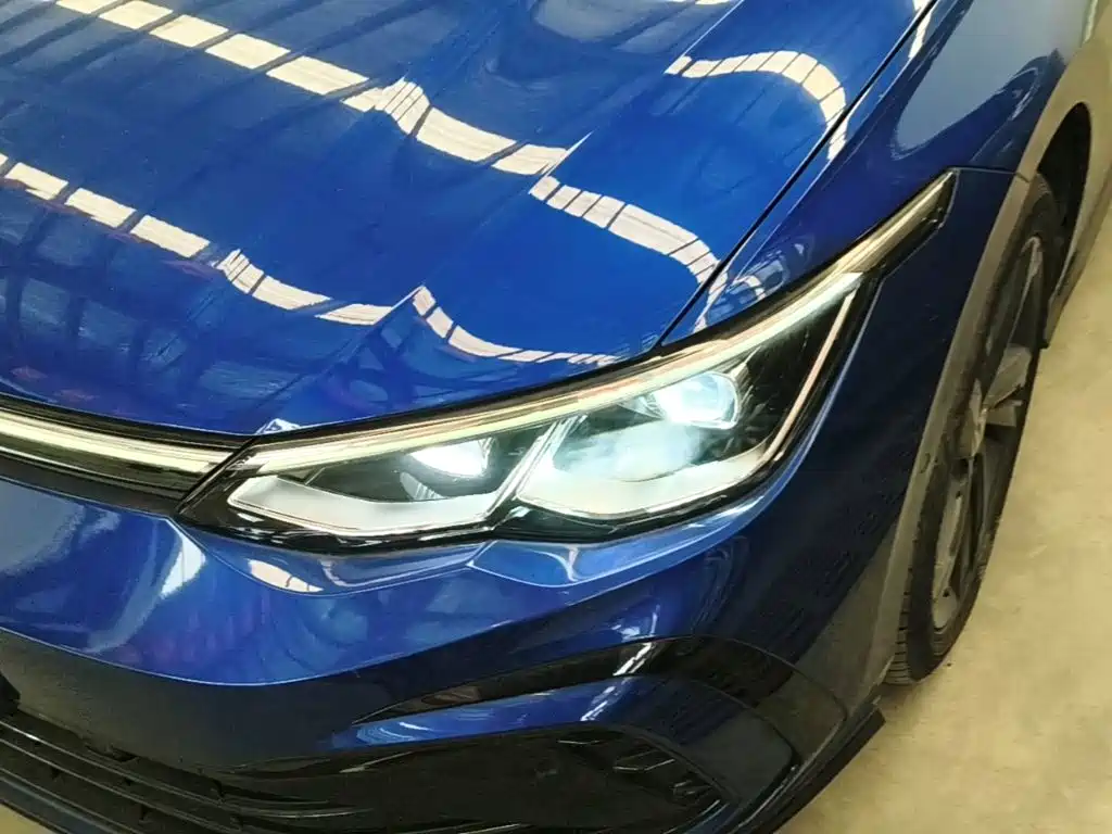 Volkswagen Golf — миниатюра 24