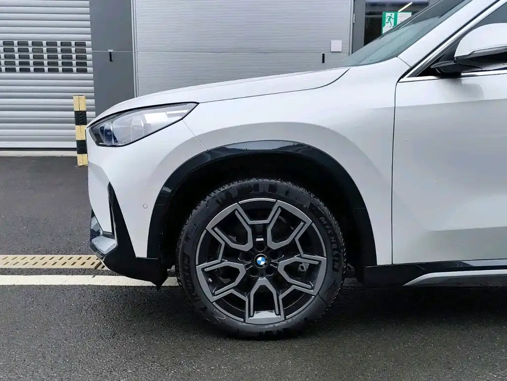 BMW X1 2025 sDrive25Li X