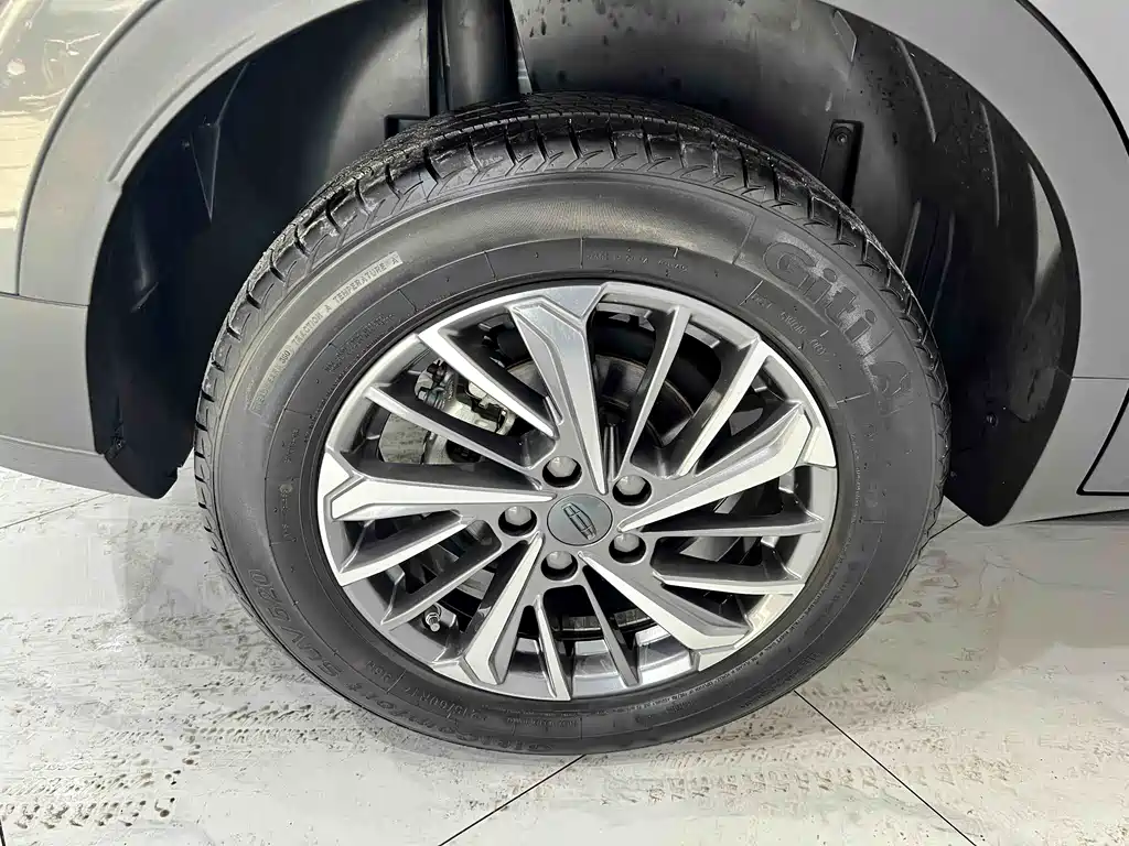 GEELY AUTOMOBILE BINYUE