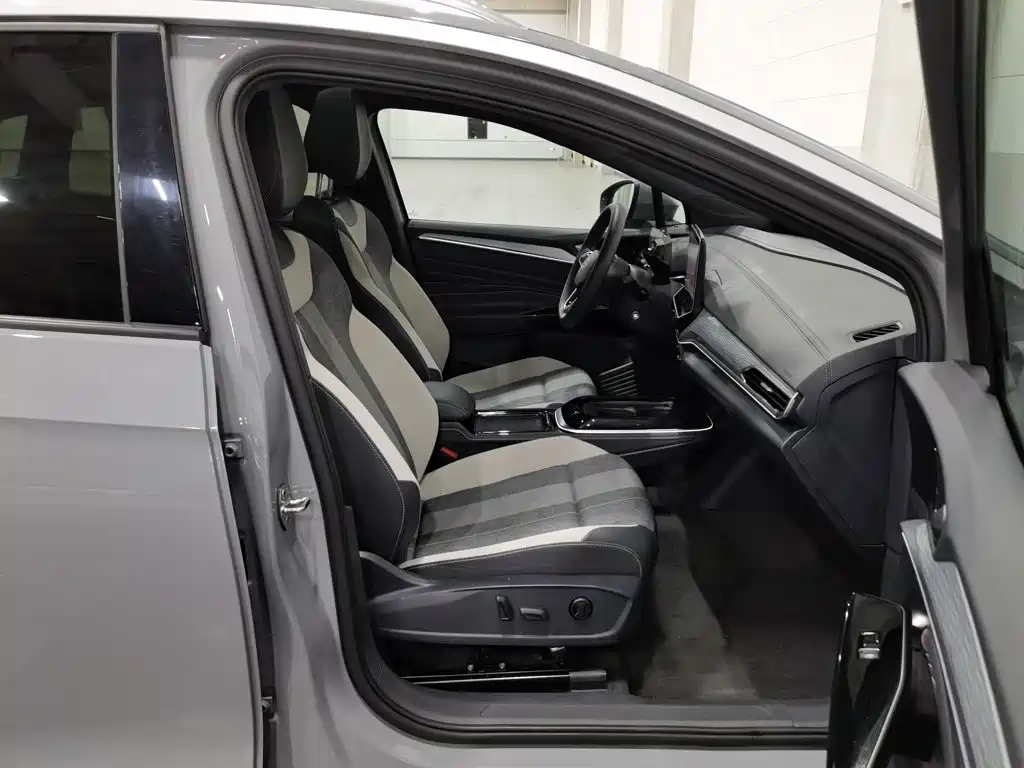 Volkswagen ID.4 Crozz — миниатюра 23