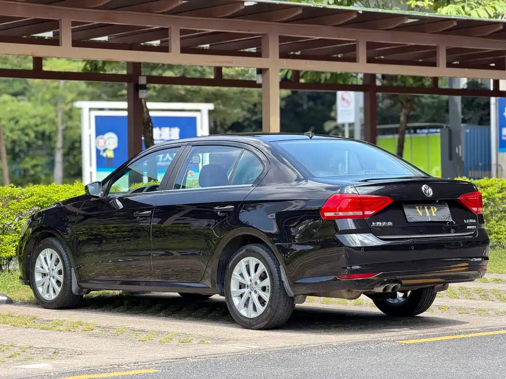 Volkswagen Lavida — миниатюра 13