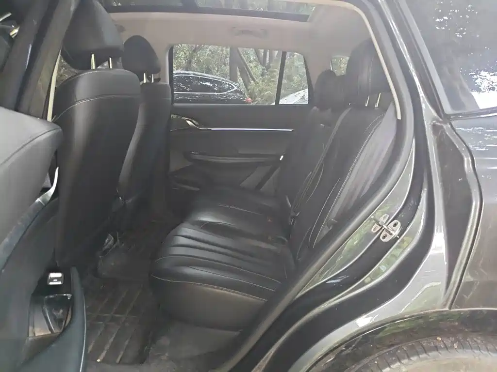 Roewe RX5 MAX — миниатюра 13