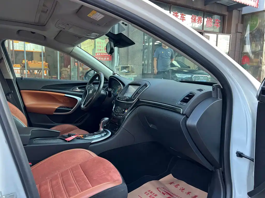 Buick Regal — миниатюра 9