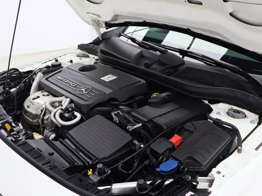 Mercedes-Benz GLA AMG — миниатюра 23