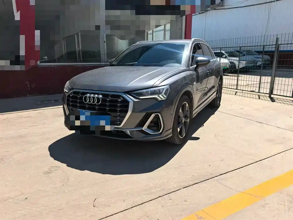 Audi Q3 2022