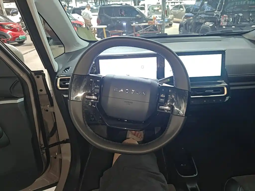 Baojun KiWi EV — миниатюра 11