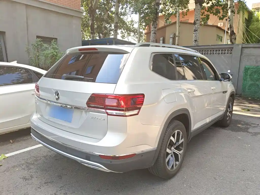 Volkswagen Teramont — миниатюра 7