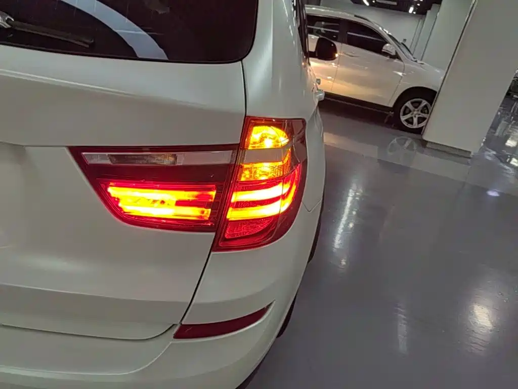 BMW X3 (Import) — миниатюра 8